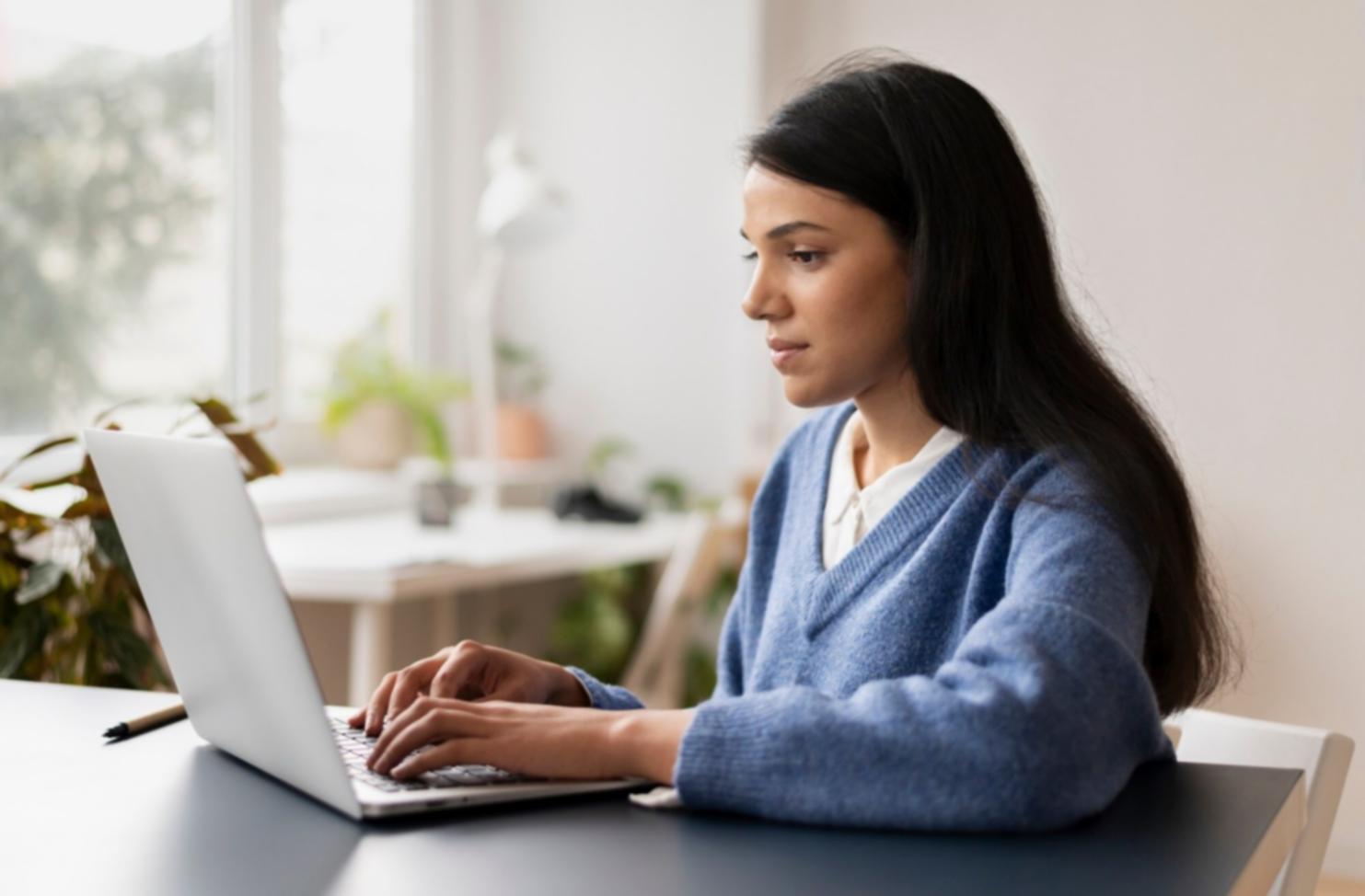 Detailansicht eines Finanzberichts mit Diagrammen